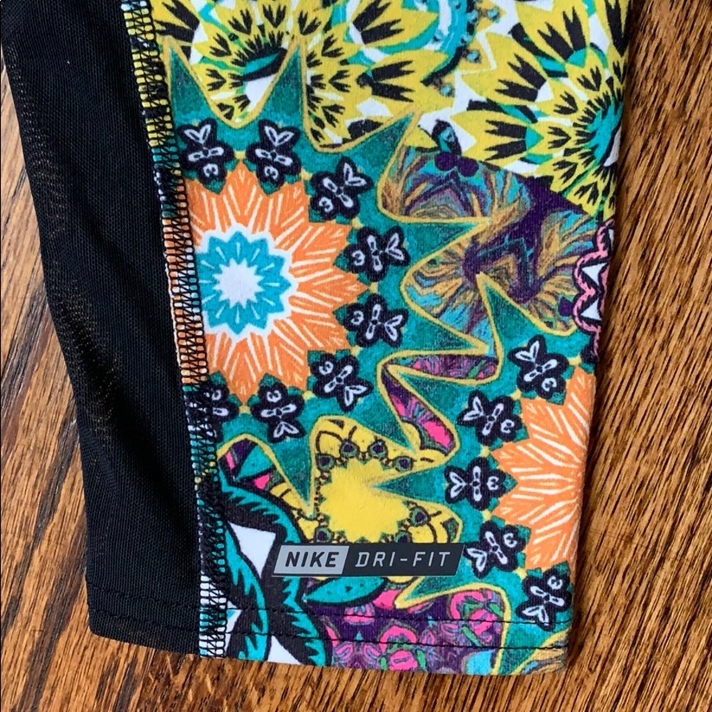 Hurley Capri Leggings Nike Dri Fit - Picture 6 of 6